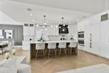 55 Swan Avenue - Photo 17
