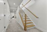 55 Swan Avenue - Photo 33