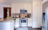 357 Roehampton Avenue - Photo 3