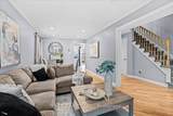 80 Fry Crescent - Photo 3