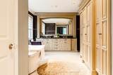 2010 Parklane Crescent - Photo 18