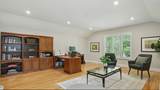 402 Barclay Crescent - Photo 33