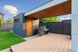 1139 Glengrove Avenue - Photo 42
