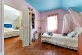 5914 Canborough Road - Photo 32