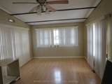 2189 Dundas Street - Photo 11