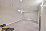 402 Barclay Crescent - Photo 42