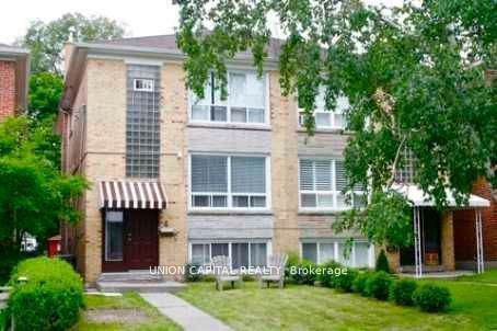4 Rowley Avenue - Photo 1