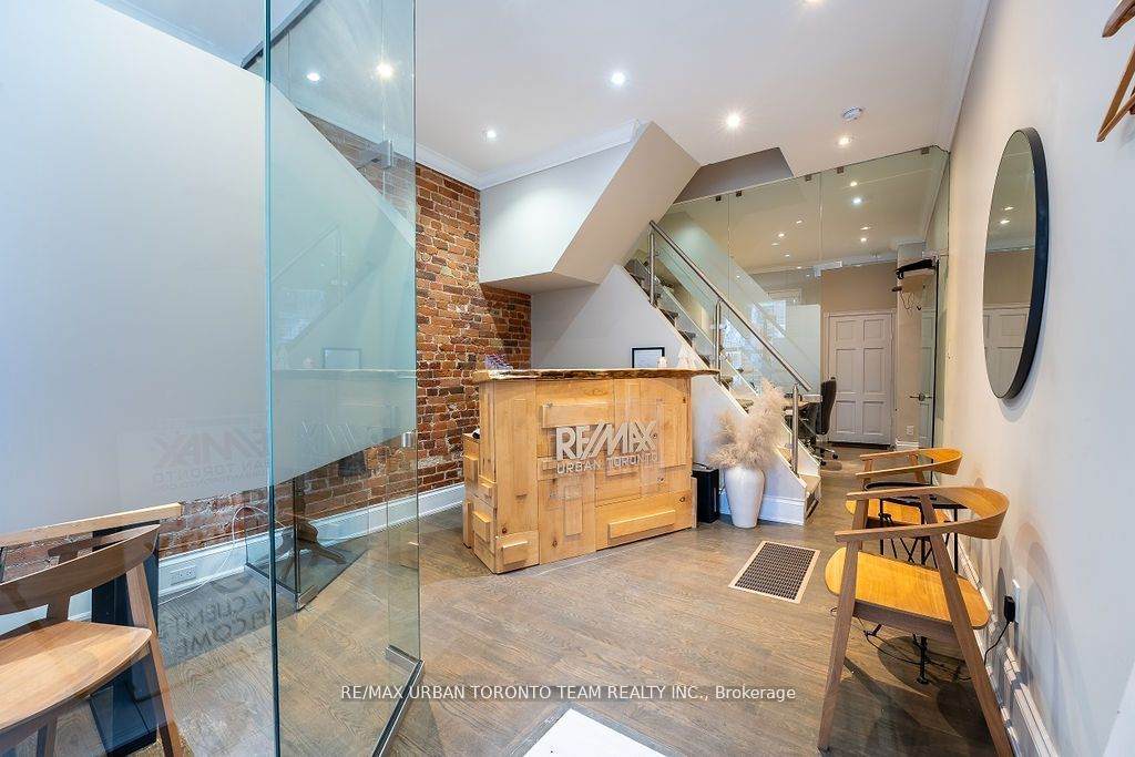 502 King Street - Photo 1