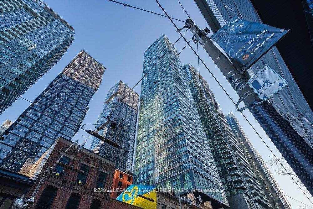 327 King Street - Photo 1