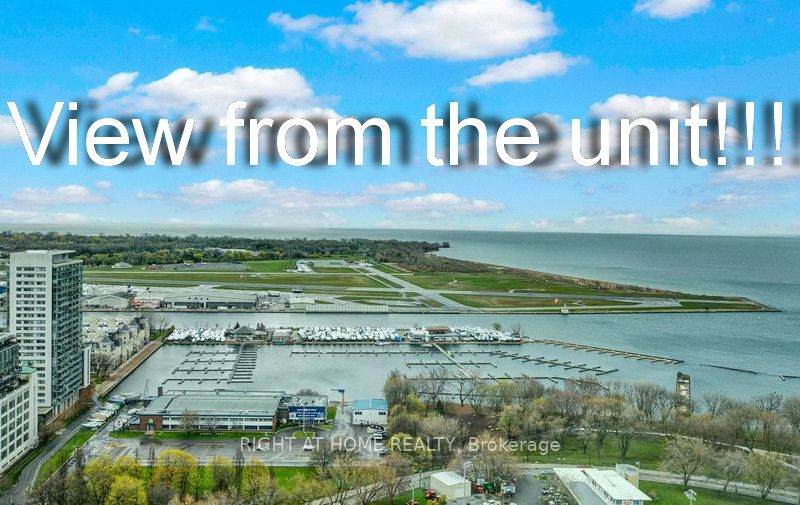 219 Fort York Boulevard - Photo 1