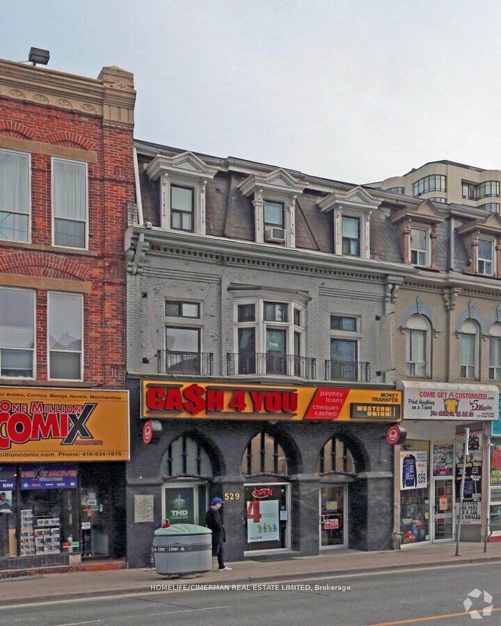 529 Yonge Street - Photo 1