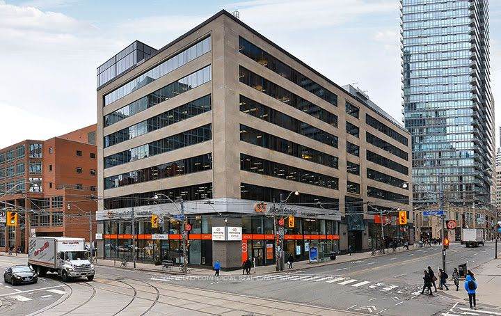 800 Bay Street - Photo 1