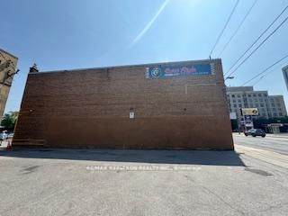 https://bt-photos.global.ssl.fastly.net/toronto/orig_boomver_1_C12801294-1.jpg