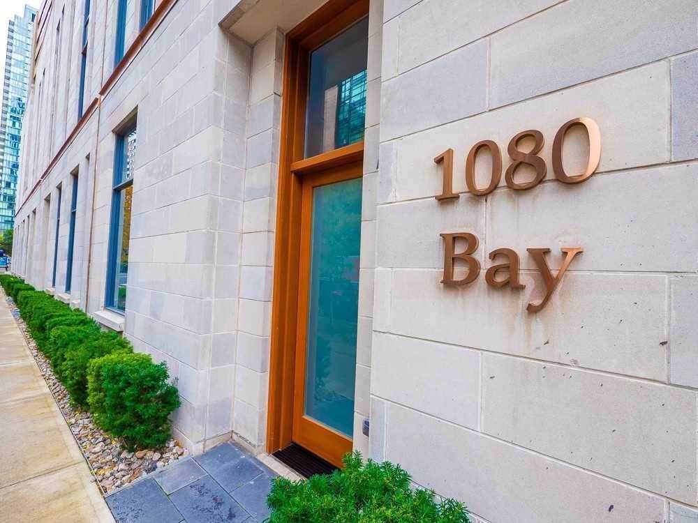 1080 Bay St - Photo 1