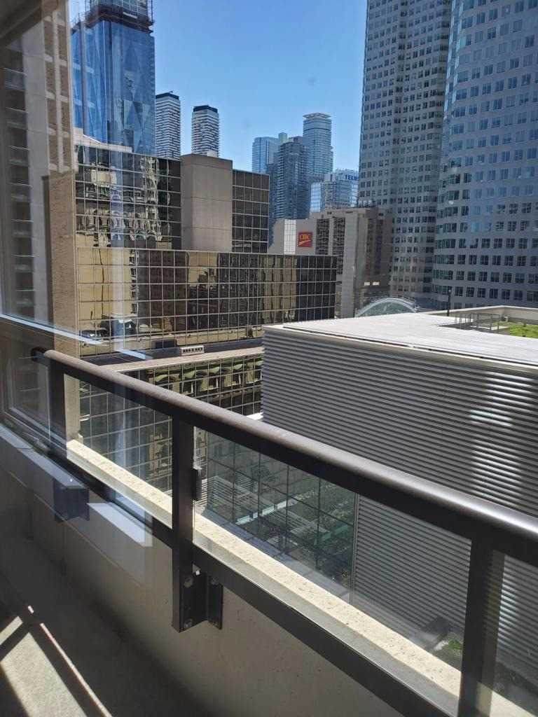 88 Scott St - Photo 1