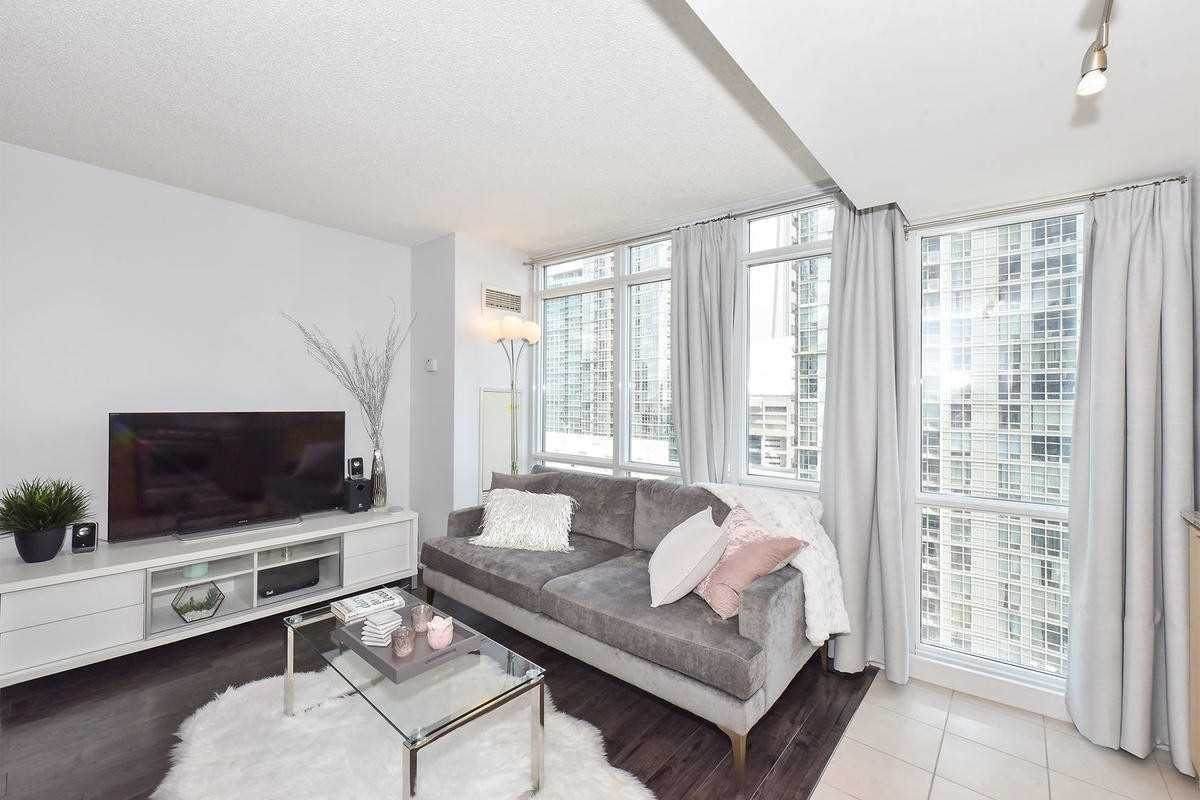 11 Brunel Crt - Photo 1