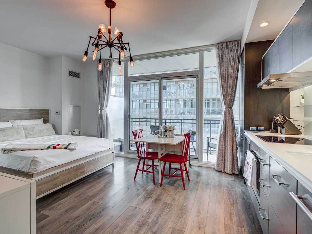 45 Charles St - Photo 1