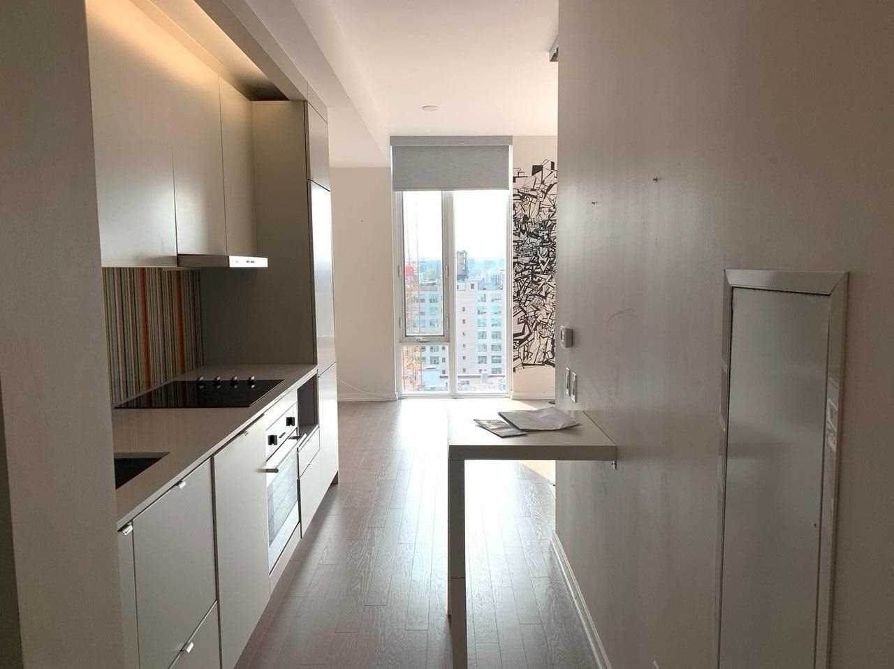 101 Peter St - Photo 1
