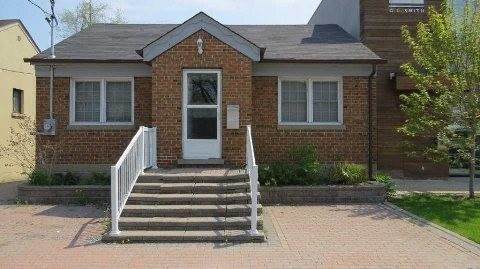 227 Sheppard Ave - Photo 1
