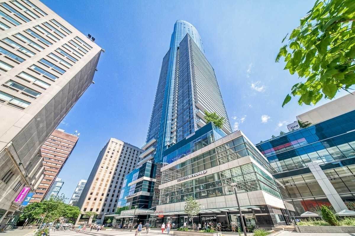 386 Yonge St - Photo 1