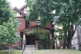 345 Spadina Rd - Photo 1