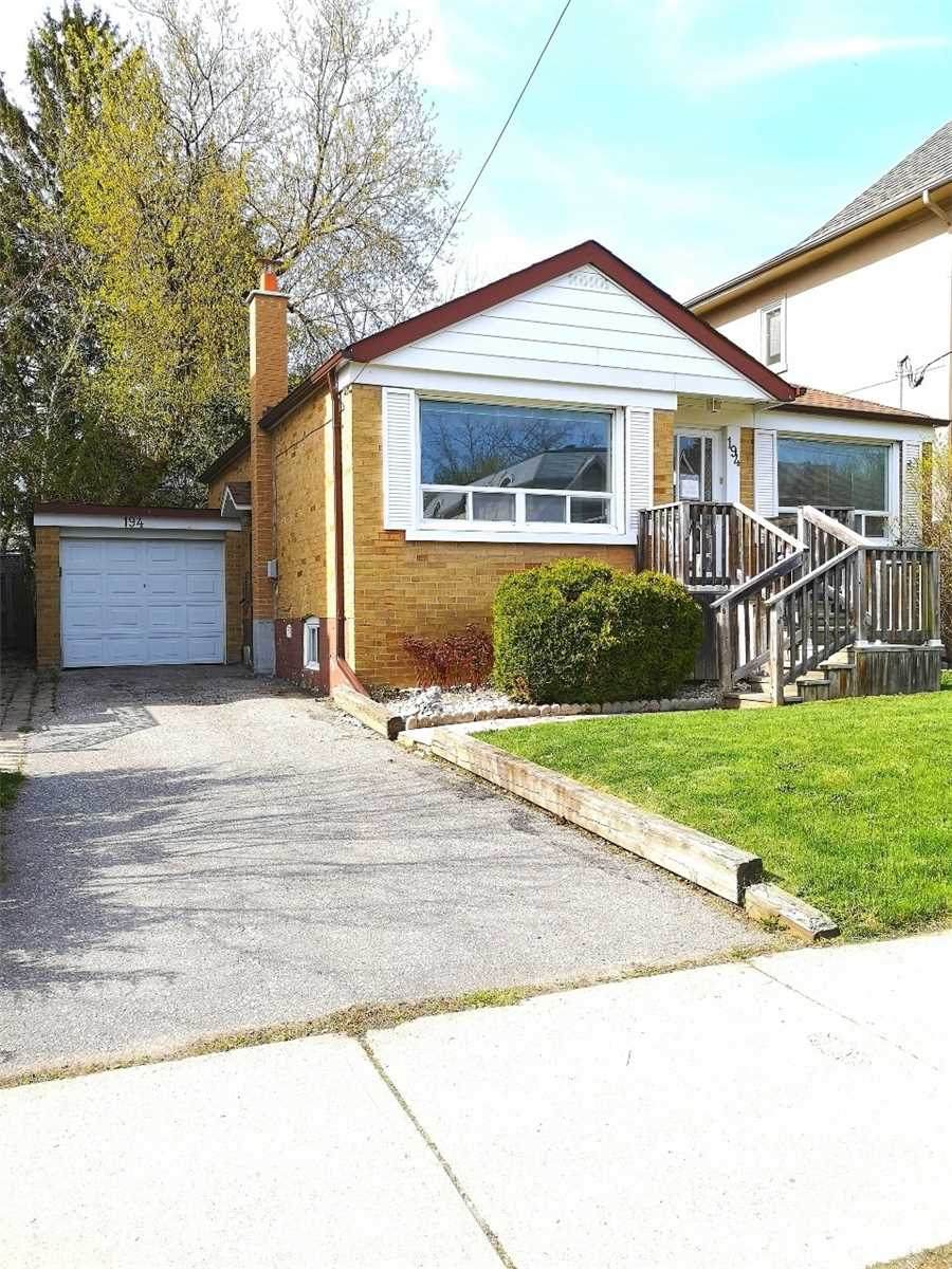 194 Florence Ave - Photo 1
