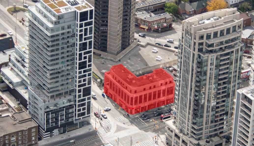 1466 Bathurst St - Photo 1