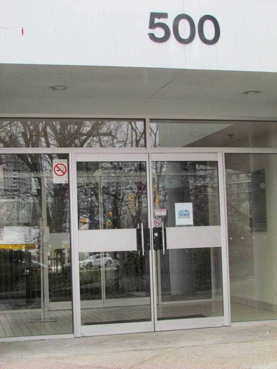 500 Sheppard Ave - Photo 1