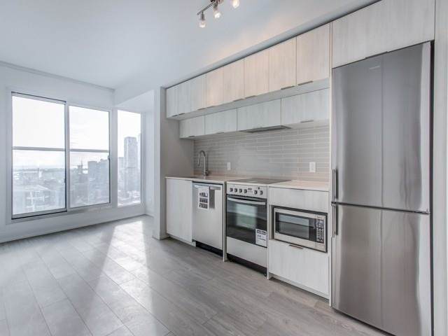 181 Dundas St - Photo 1