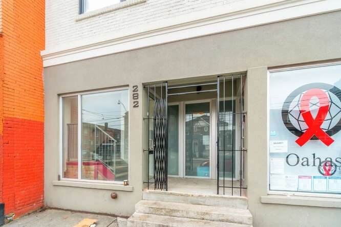 282A Parliament St - Photo 1