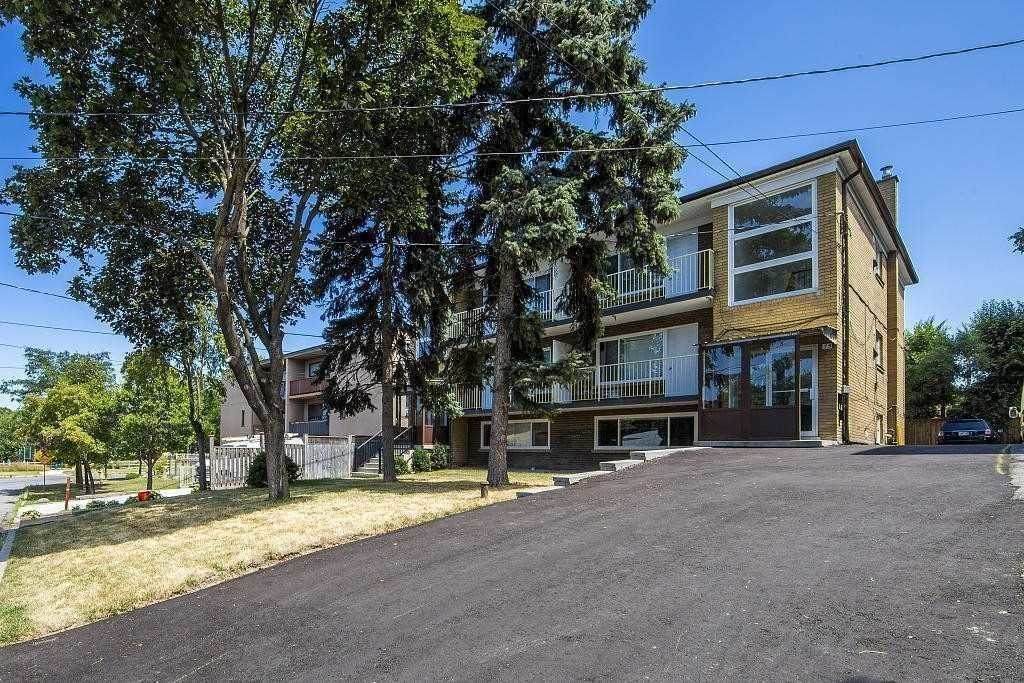 75 Garthdale Crt - Photo 1