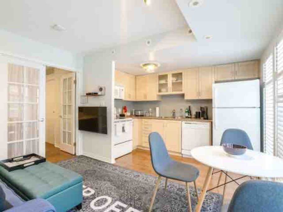 34 Western Battery Rd - Photo 1