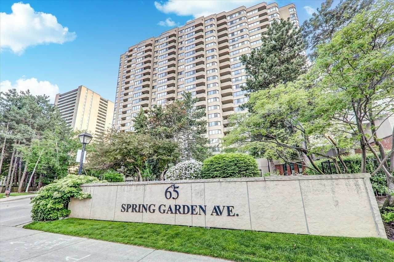 65 Spring Garden Ave - Photo 1
