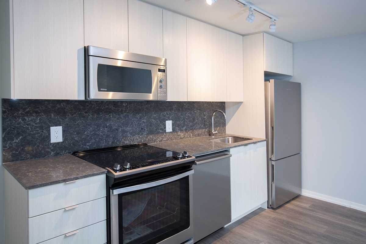 3237 Bayview Ave - Photo 1