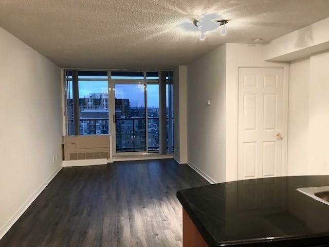 5500 Yonge St - Photo 1