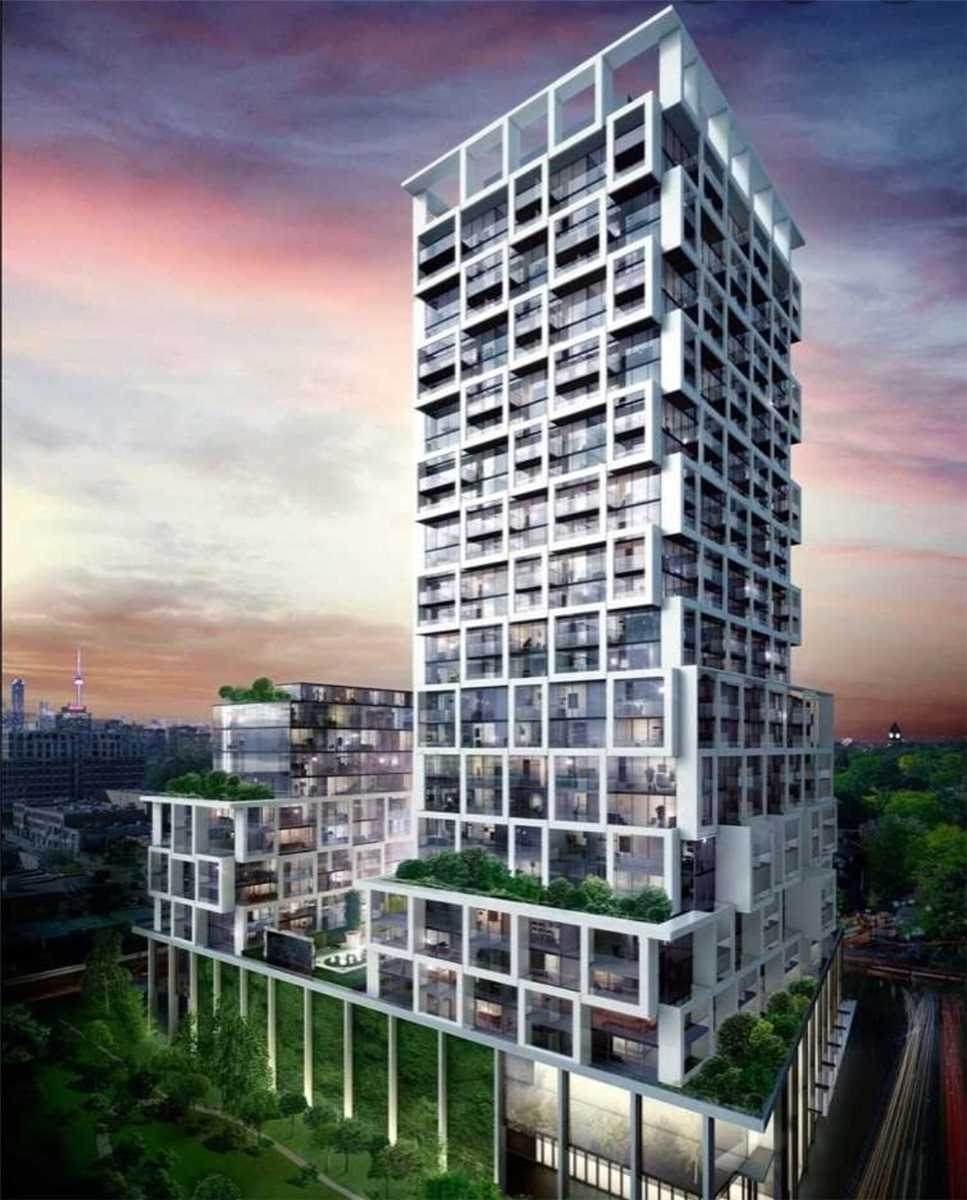 5 Soudan Ave - Photo 1