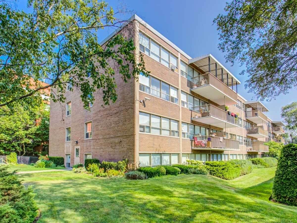 160 The Donway - Photo 1