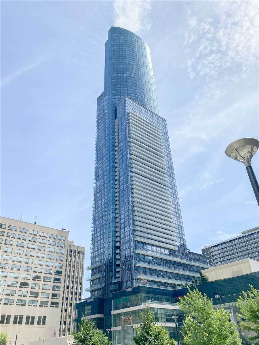 388 Yonge St - Photo 1