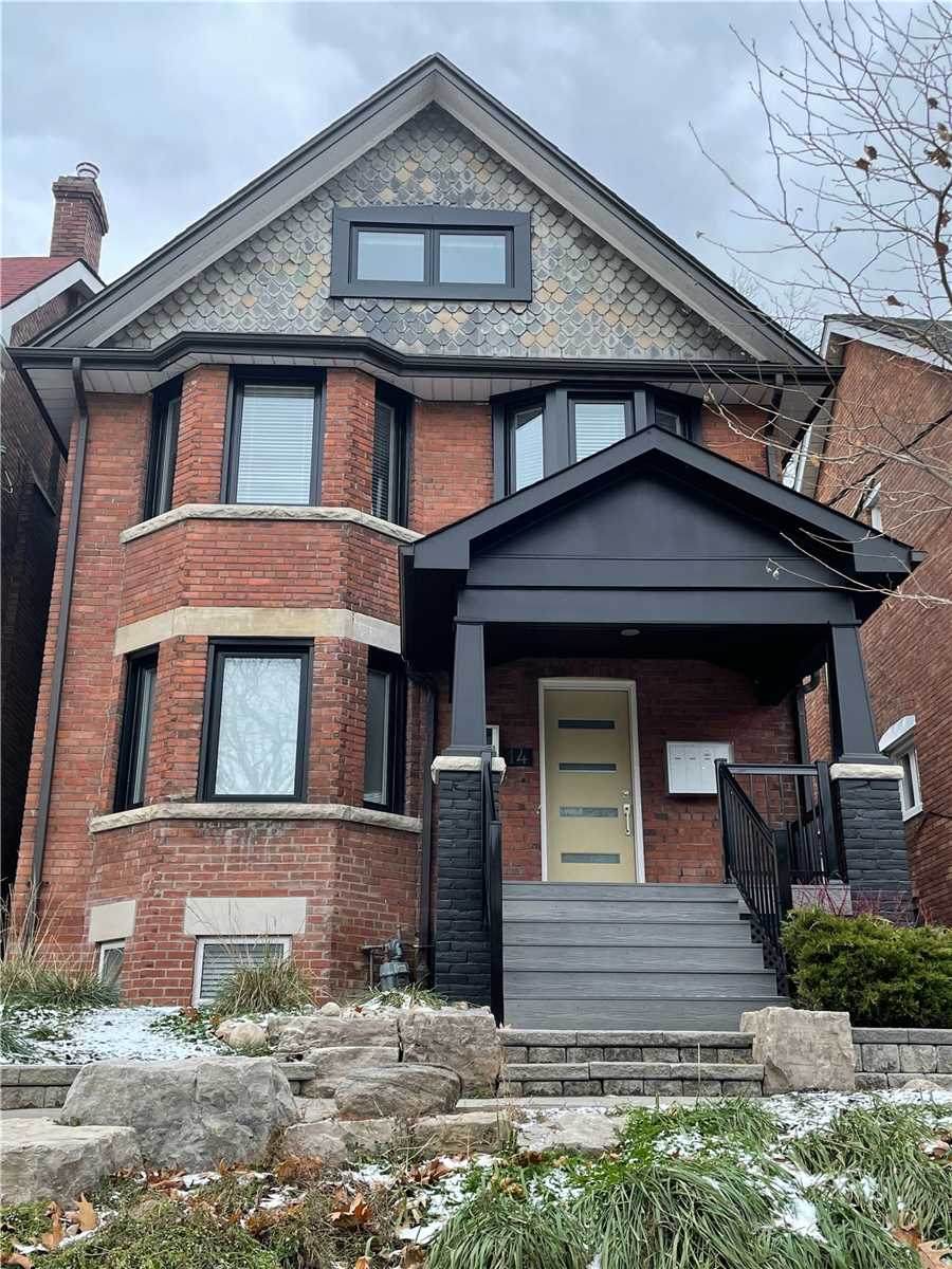 14 Rosemount Ave - Photo 1