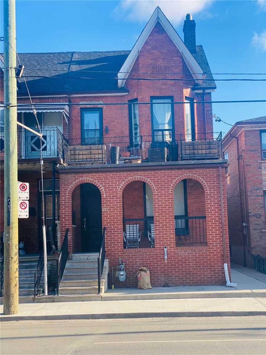 471 Ossington Ave - Photo 1