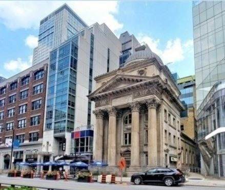 205 Yonge St - Photo 1