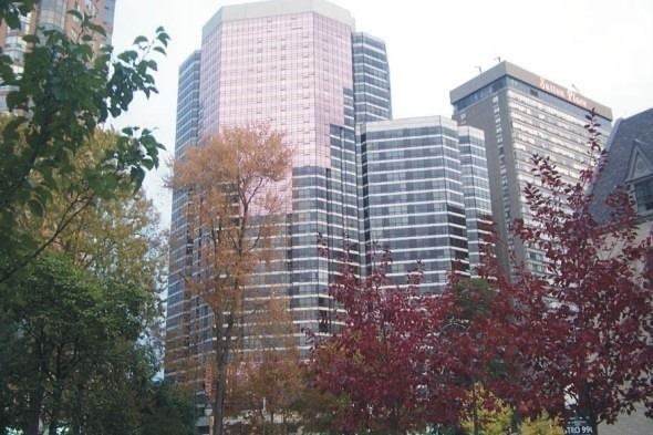 1001 Bay St - Photo 1