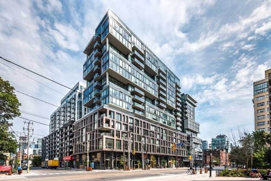 111 Bathurst St - Photo 1