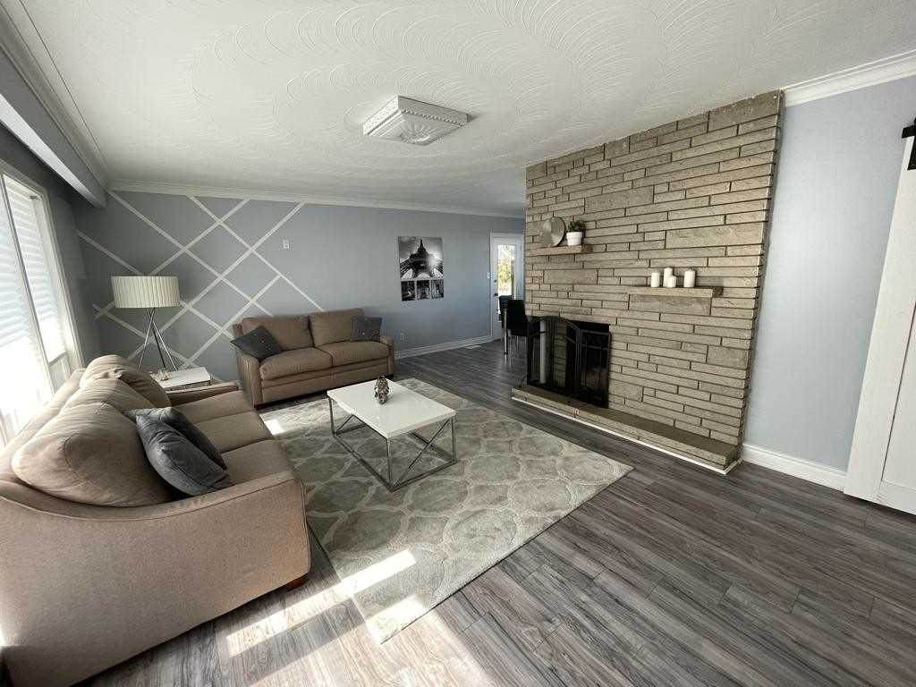10 Sifton Crt - Photo 1