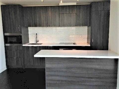 21 Widmer St - Photo 1