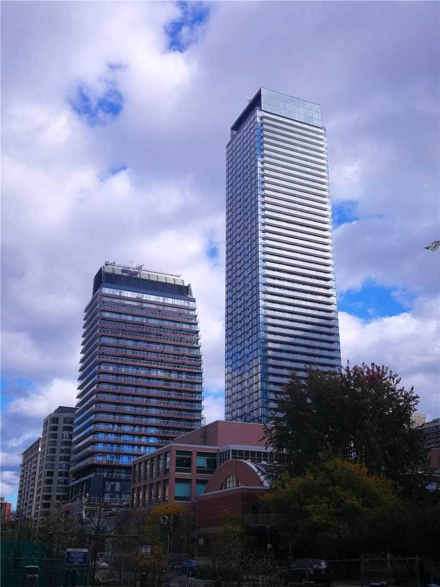 501 Yonge St - Photo 1