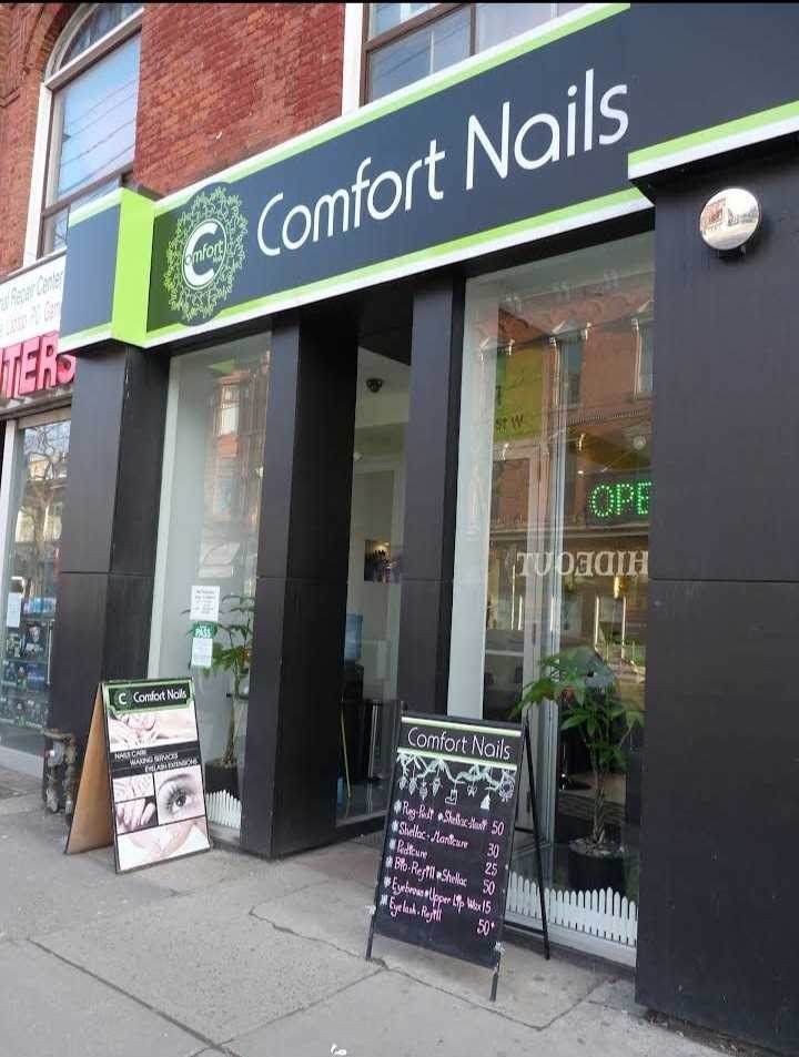 561 Queen St - Photo 1