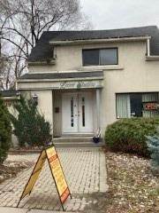 119 Sheppard Ave - Photo 1