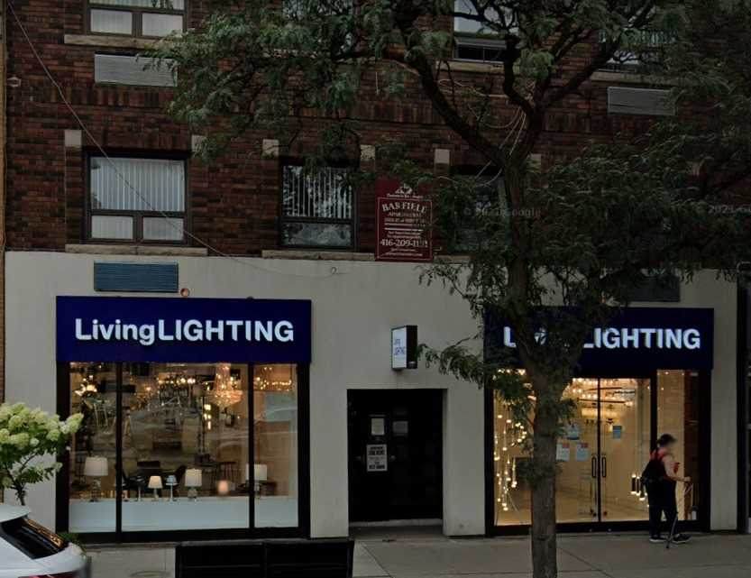 2526 Yonge St - Photo 1