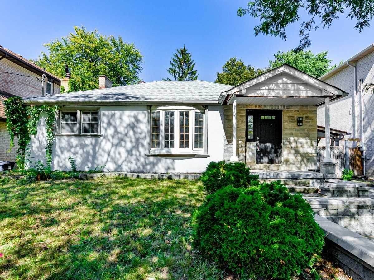 204 Alfred Ave - Photo 1
